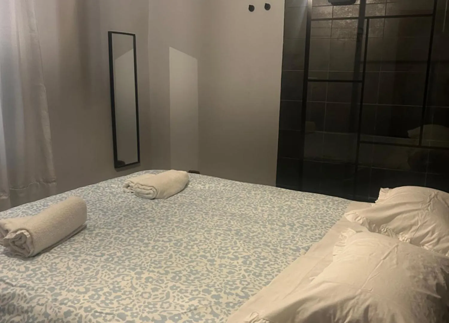 Peppe Triple Rooms Napoli Centro Apartamento